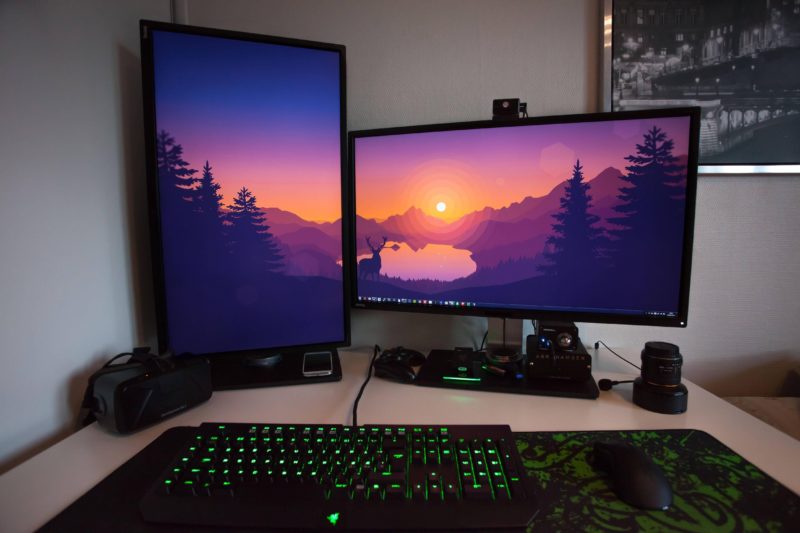 how to use desktopok with 2 monitors